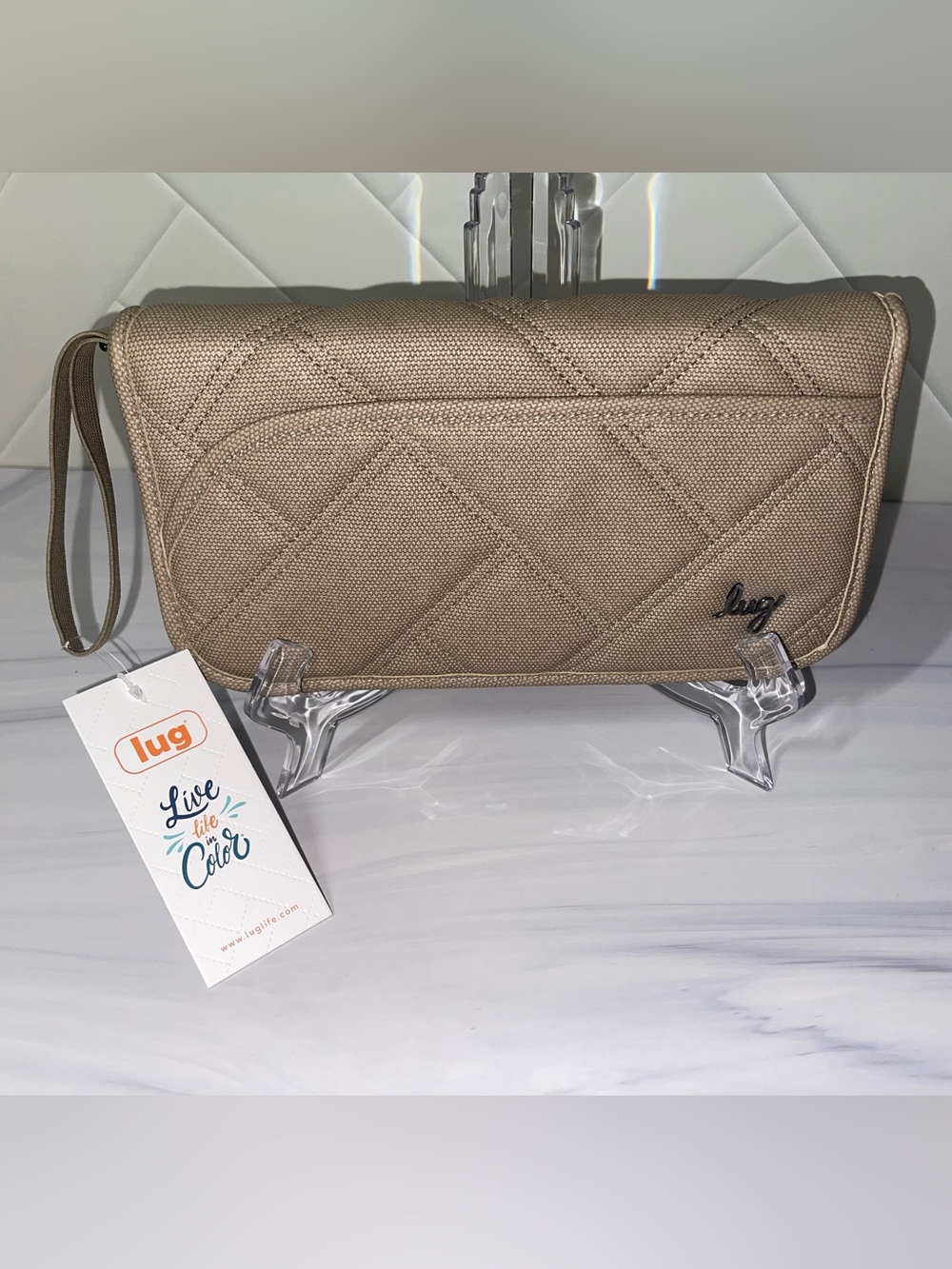 Lug Tango Matte Luxe Vegan Leather Travel RFID wallet - Sand color